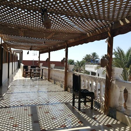 Seven Heaven Hotel Dahab Exterior photo