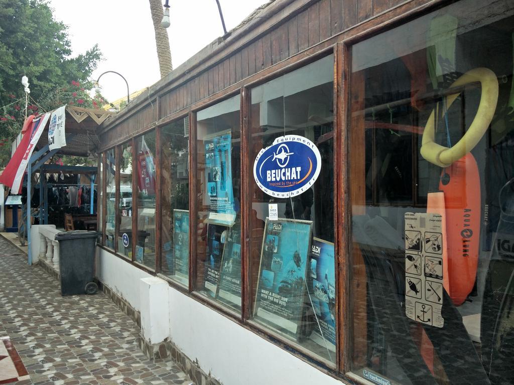 Seven Heaven Hotel Dahab Exterior photo